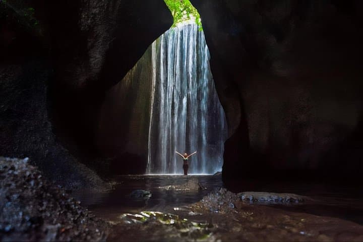 Private East Bali Tour: Hidden Temples, Waterfalls & Rice Terraces from Ubud photo 5