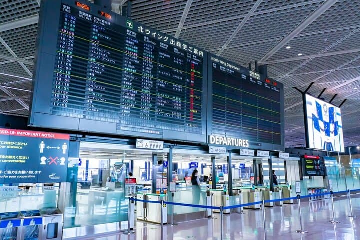 Skyliner Express: Narita to Ueno in 36 Minutes — Fast Train Ticket Guide photo 2