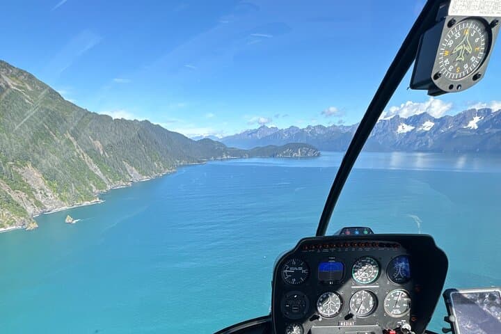Helicopter to Bear Glacier Lagoon: Seward Ocean & Icebergs 1.5‑Hour Flight with Two Landings