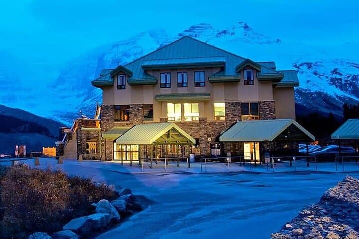 4-Day Banff, Jasper & Columbia Icefield Tour — Walk a Glacier and See Lake Louise