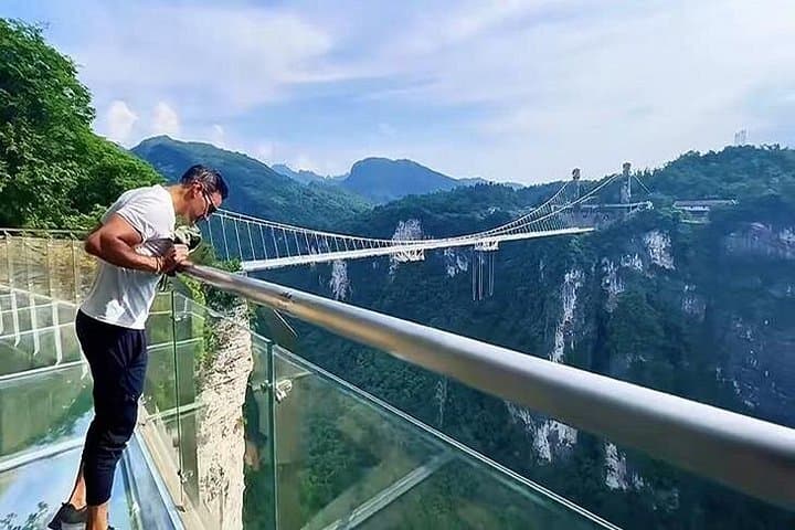 Zhangjiajie Glass Bridge & Yellow Dragon Cave Private VIP Day Tour