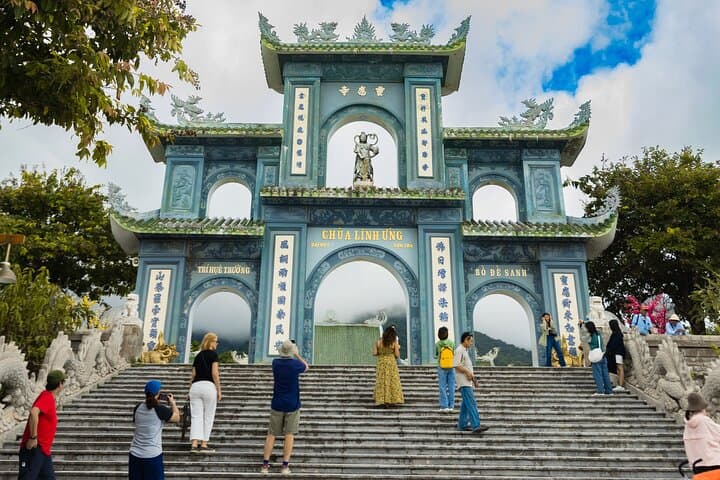 Son Tra Peninsula Private Jeep Tour: Peak Views & Team-Building in Da Nang photo 3