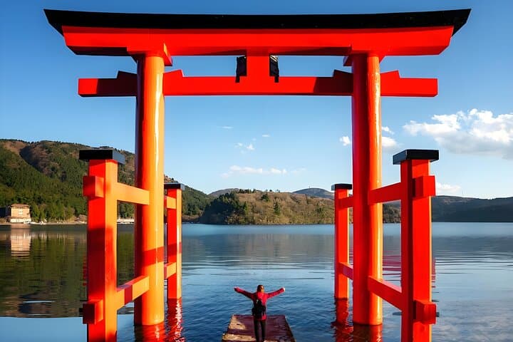 Hakone Private Customized Day Tour — Tailored Lake Ashi, Owakudani & Open-Air Museum photo 5