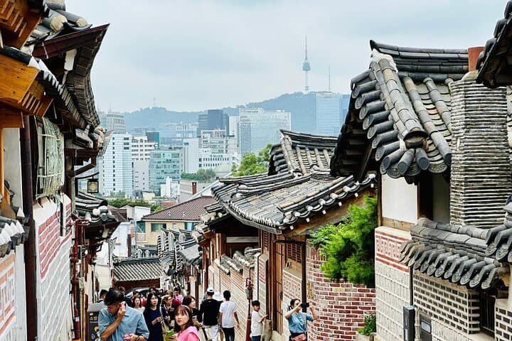 3-Day Private Seoul Highlights: DMZ, Korean Folk Village & City Icons photo 3