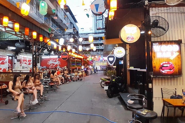 Bangkok Red-Light District Walking Tour: Soi Cowboy, Nana & Sukhumvit Nightlife Secrets photo 1