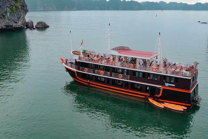 Explore Lan Ha Bay & Viet Hai Village: 2-Day Kayak, Cruise & Cycle Adventure photo 1
