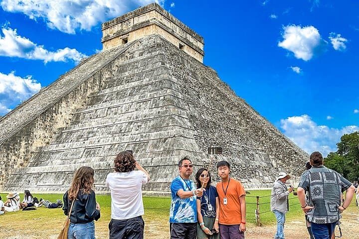luxury-10-day-mexico-honeymoon-itinerary-ruins-cenotes-beach