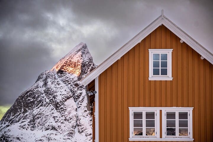 Lofoten Road Trip: Photo Tour to Reine, Hamnøy & Sakrisøy from Svolvær