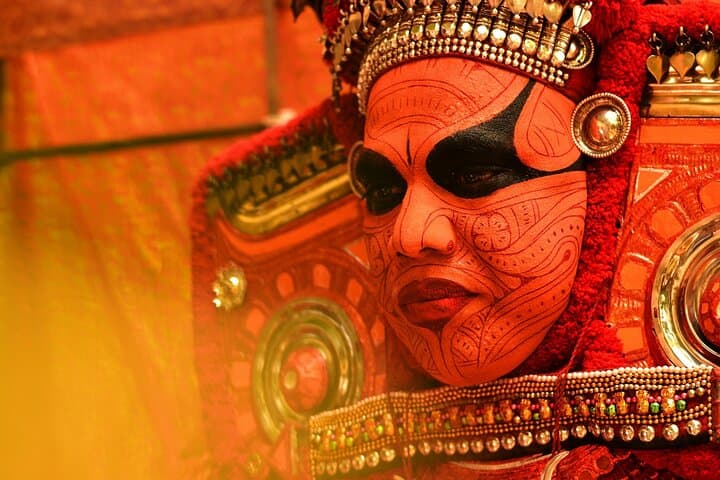 8-Day Private Kerala Tour: Backwaters, Tea Hills & Wildlife Safari photo 2