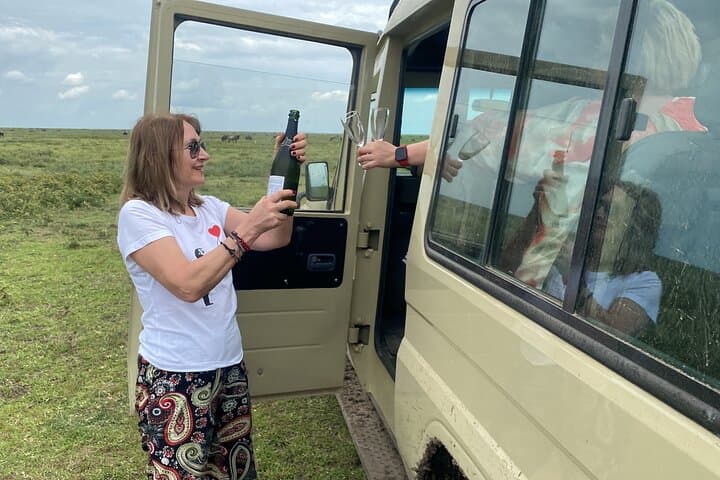4-Day Northern Circuit Safari: Tarangire, Serengeti & Ngorongoro photo 3