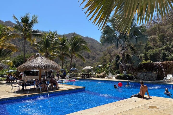 Puerto Vallarta River Ride: Horseback Swimming & Tequila Tasting with Unlimited Margaritas photo 6