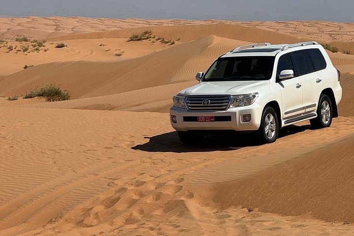 Wahiba Sands and Wadi Bani Khalid 4x4 Desert Adventure from Muscat photo 3