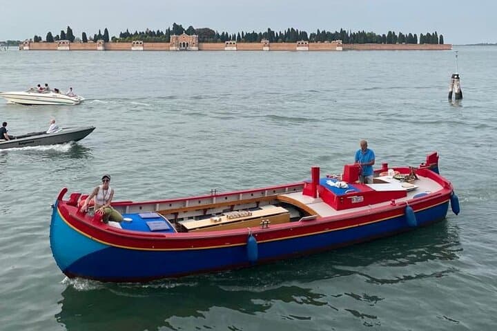 Venice Lagoon Farm-to-Table Floating Picnic on a Bragozzo photo 3