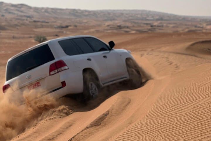 Wahiba Sands and Wadi Bani Khalid 4x4 Desert Adventure from Muscat photo 2