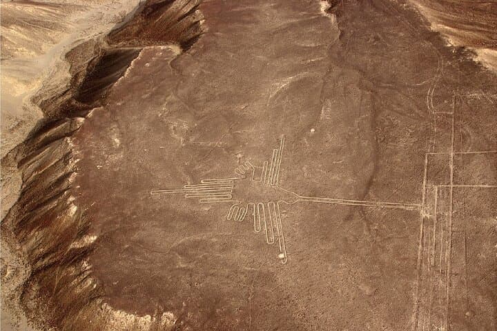 2-Day Nazca Lines & Ballestas Islands Tour from Lima photo 4