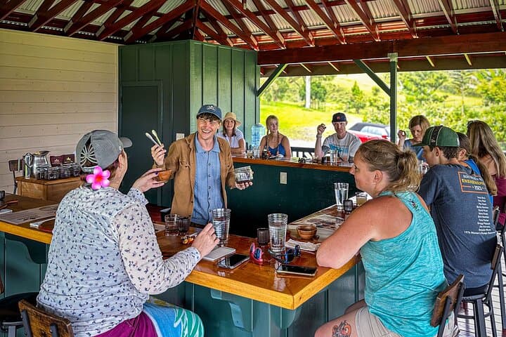 Honoli'i Orchards Craft Chocolate Tasting & Farm Tour near Hilo