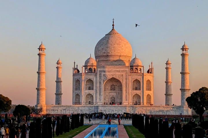 Same-Day Taj Mahal & Agra Fort via Gatimaan Express — Private Day Tour from Delhi photo 4
