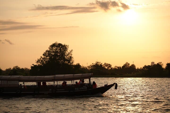 Victoria Can Tho Sunset Cruise on the Hậu River — Mekong Delta Golden Hour photo 5