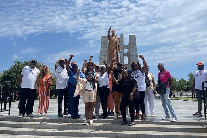 Accra Half-Day City Tour: Markets, Monuments & W.E.B. Du Bois Centre
