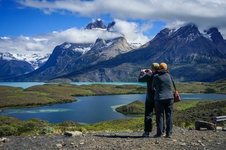 4-Day Puerto Natales Adventure: Torres del Paine Highlights and Base Trek photo 3