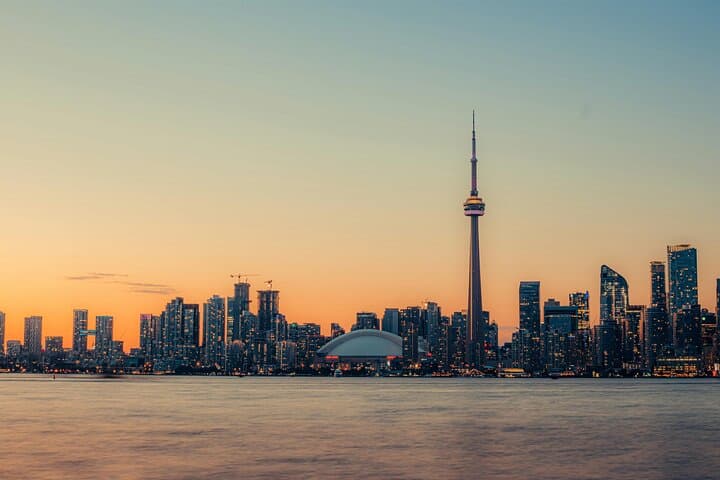 Toronto Harbour Cruise: 1-Hour Scenic Tour with Live Narration photo 5