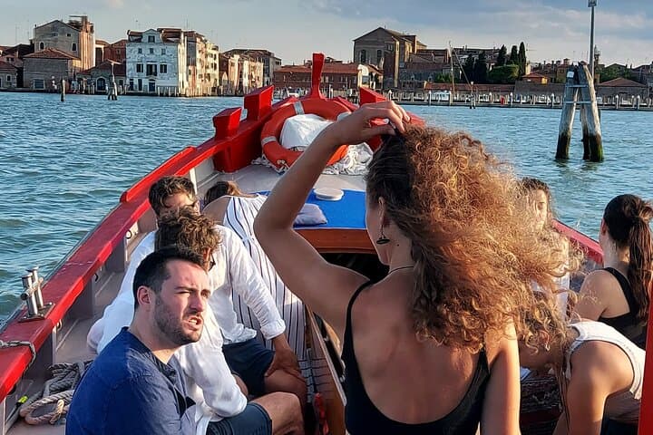 Private Bragozzo Cruise in Venice: Hidden Lagoon & Island Escape