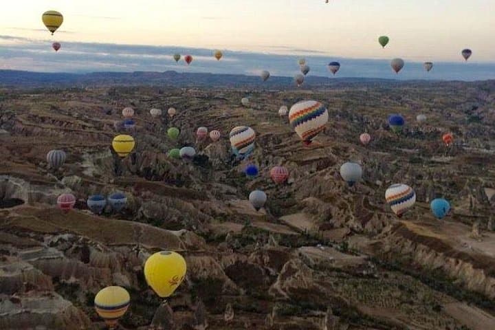 Sunrise Hot Air Balloon Over Goreme Valley — Cappadocia Flight Experience photo 4