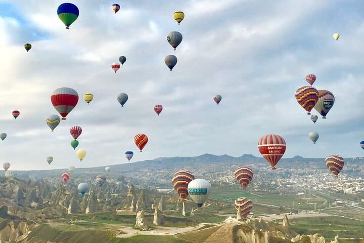 Sunrise Hot Air Balloon Over Goreme Valley — Cappadocia Flight Experience photo 1