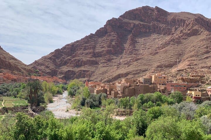 3-Day Private Marrakech to Merzouga Desert Tour — Erg Chebbi Luxury Camp