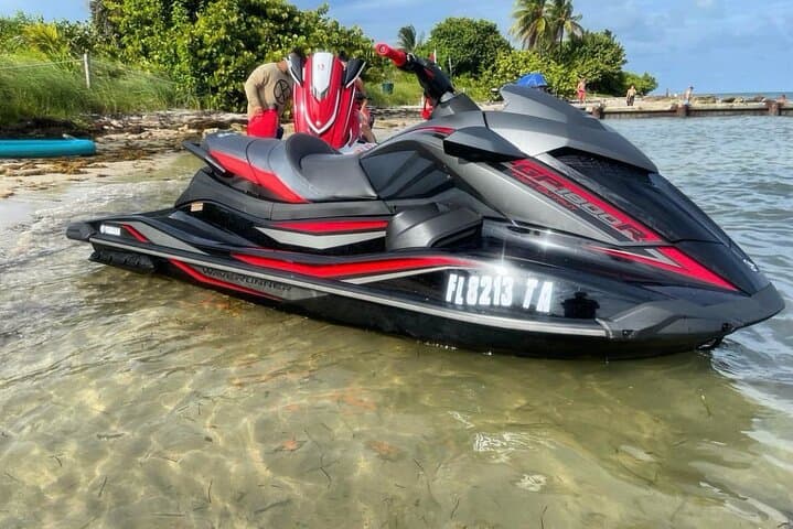 Miami Beach Jet Ski Rentals: High-Speed Coastal Rides & Skyline Boat Tour photo 6