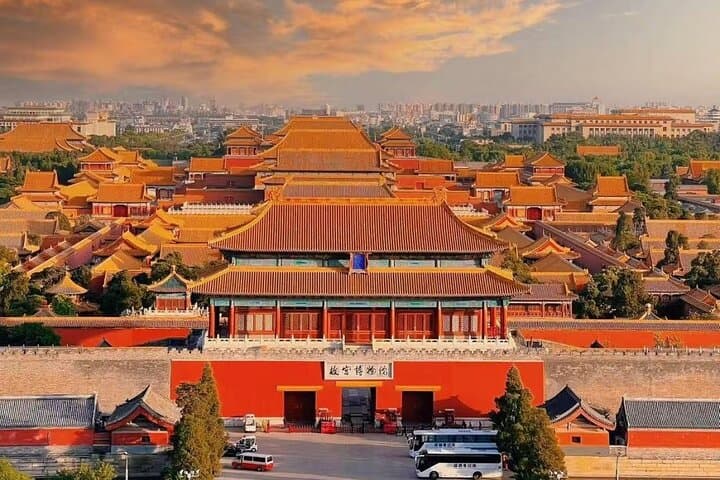 Discover China: 9-Day Private Tour of Beijing, Xi’an & Chengdu