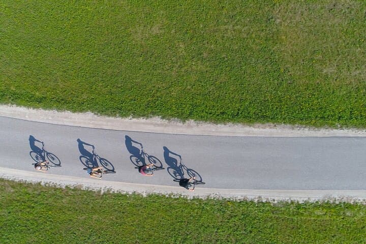 Electric Bike Tour of Sesimbra Coast: Cabo Espichel & Lagoa de Albufeira Circuit photo 3