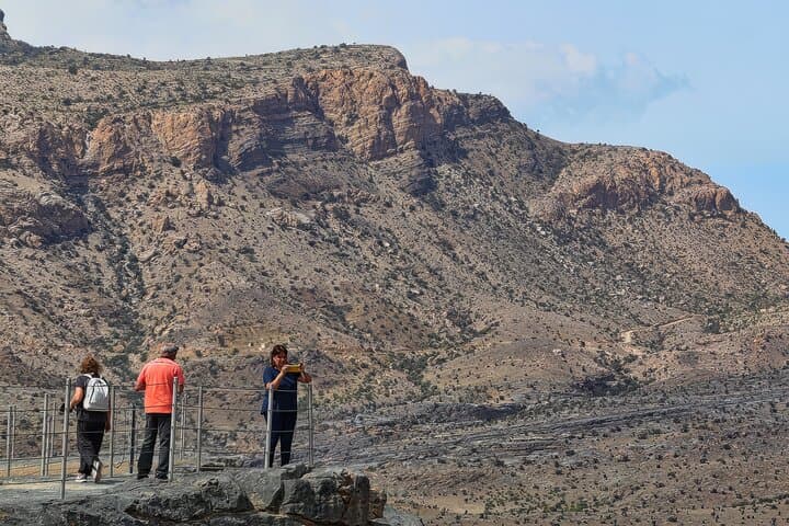 Explore Nizwa & Jebel Shams: Day Tour to Oman's Grand Canyon photo 3