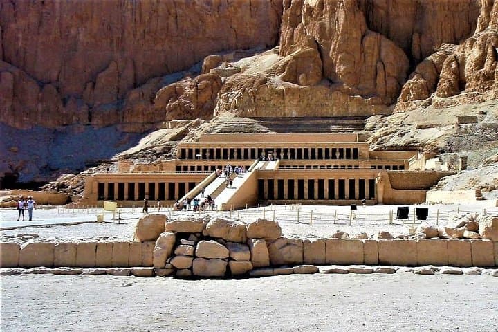 Sunrise Hot-Air Balloon Over Luxor with Full-Day Temples & Tombs Tour photo 2