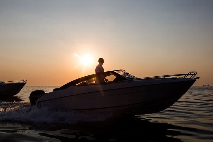Motorboat Rental on Lake Jamno — Self-Drive Boats in Mielno, Poland