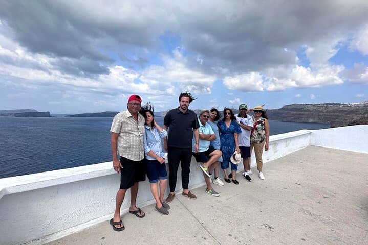 Santorini Uncovered: Private Caldera Drive to Oia, Red Beach & Perissa