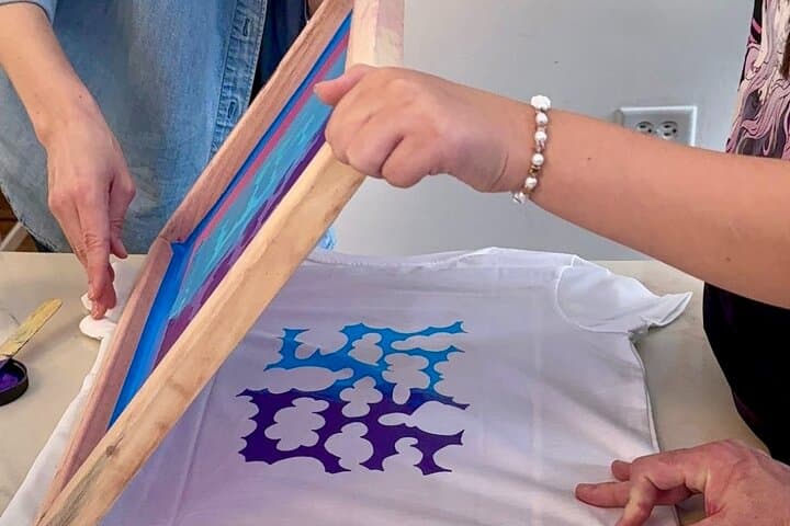 Chicago BYOT Screen Printing Workshop: Make Your Own Upcycled Art Tee photo 2