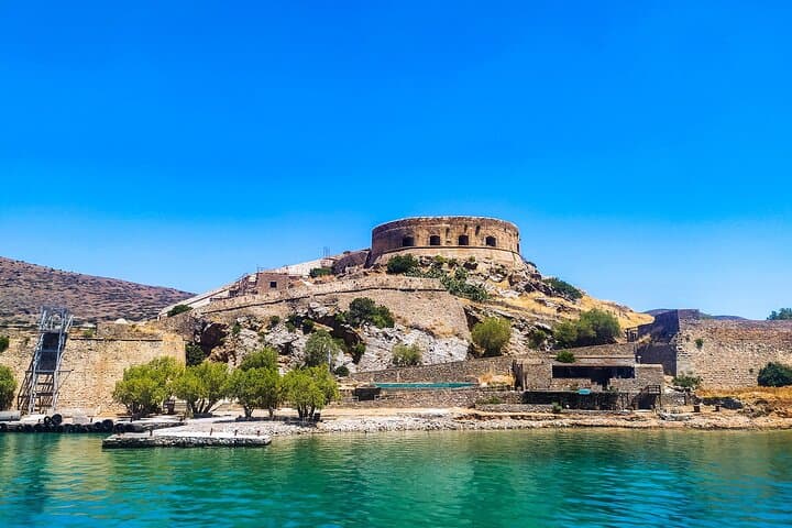 Spinalonga Day Cruise: Elounda, Plaka & Agios Nikolaos Coastal Tour