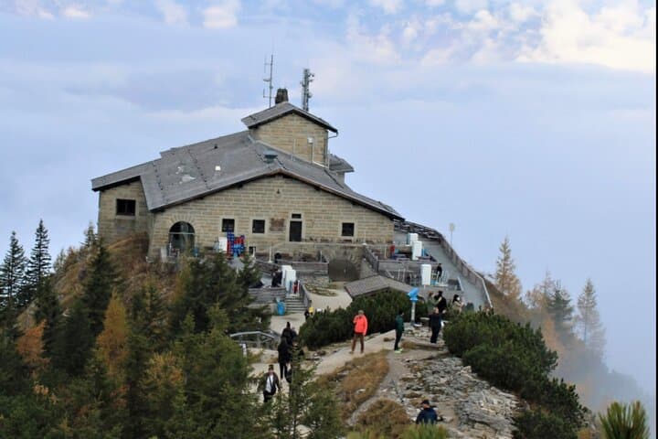 Eagle's Nest & Hallstatt Day Tour from Salzburg: Kehlsteinhaus, WWII Bunkers & Lakeside Hallstatt
