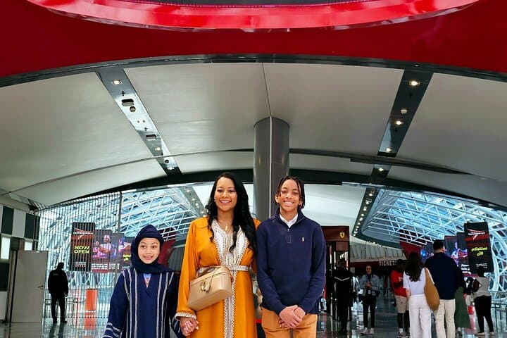 Full-Day Abu Dhabi Sightseeing Tour from Dubai with Buffet Lunch photo 5