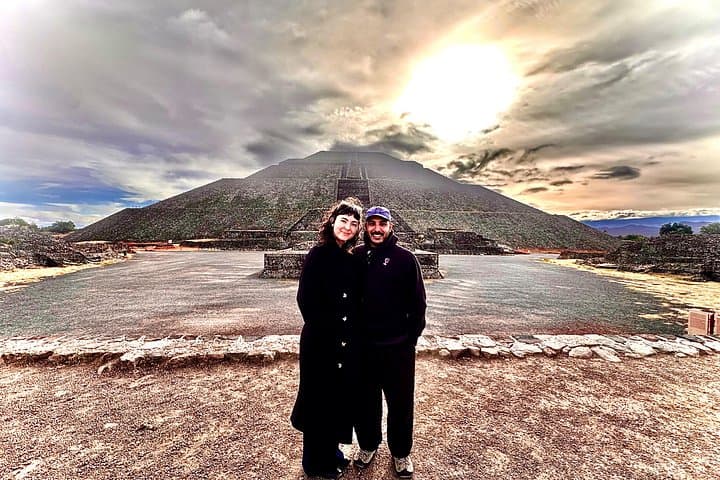 Teotihuacan Sunrise Tour: Climb the Pyramids from Mexico City photo 4