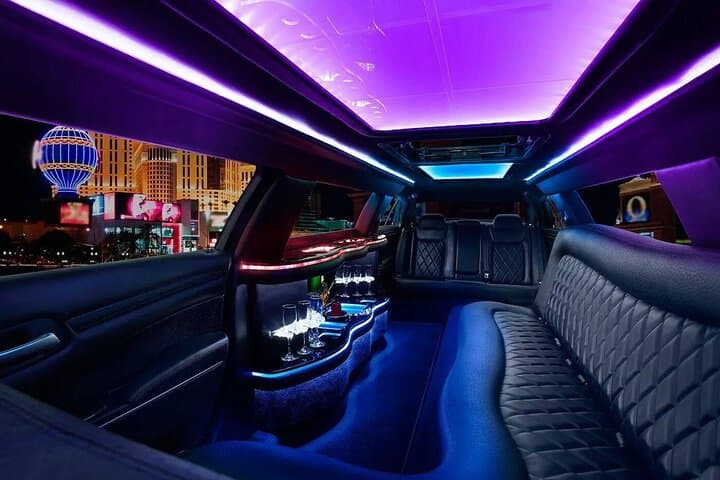 Dubai Private Limousine Tour: Stretch Limo Ride Through the City photo 6