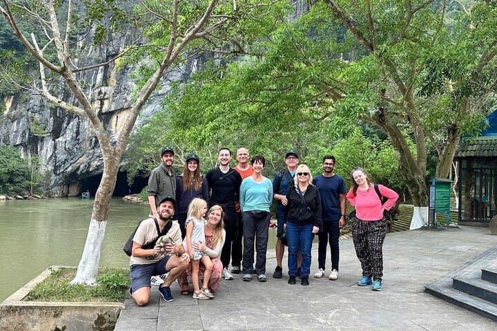 Da Nang to Phong Nha: Explore Paradise Cave & Phong Nha Underground River photo 4