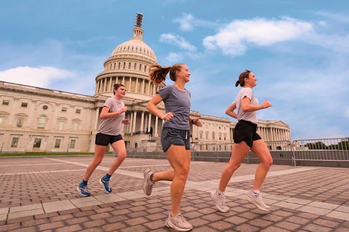 Run the Monuments: A Guided Washington DC Running Tour from Logan Circle photo 2