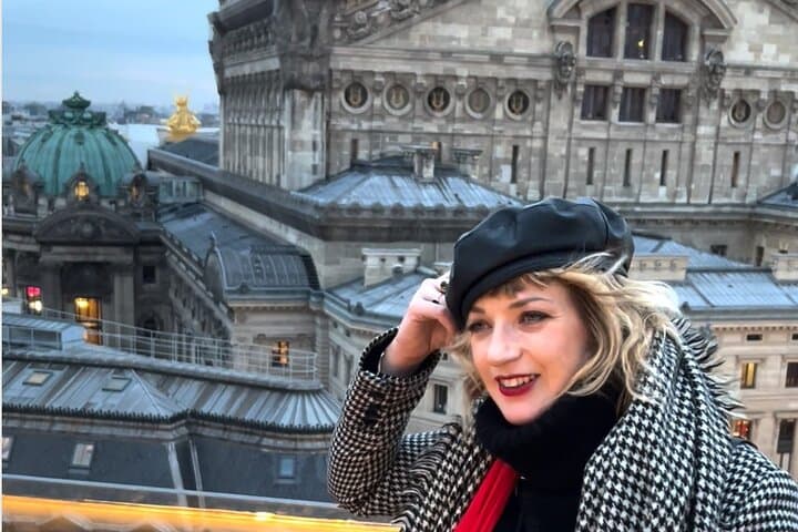 Paris Essentials Private Tour: Insider Walking Tour of Notre-Dame, Marais & Hidden Passages photo 4