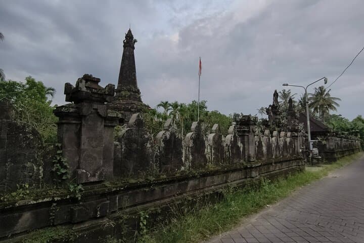 Pedal-Assist Paths: Private E‑Bike Tour Through Bali’s Rivers and Rice Fields photo 3