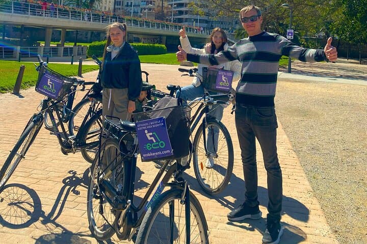 Private E‑Bike Tour of Valencia: History, Turia Gardens & City Sights photo 4