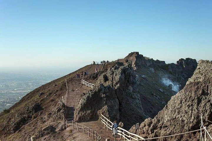 E-Bike and Hike to Mount Vesuvius Crater: Day Tour from Naples photo 4