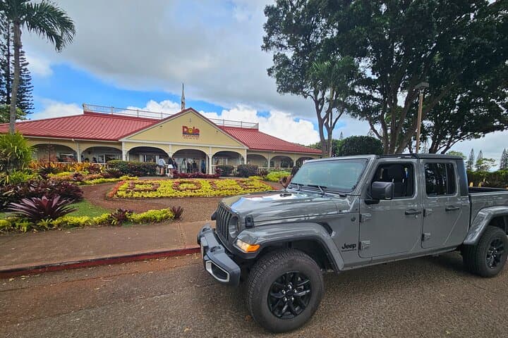 Exploring Oahu’s Hidden Gems: A Private Jeep Adventure Off the Beaten Path photo 3