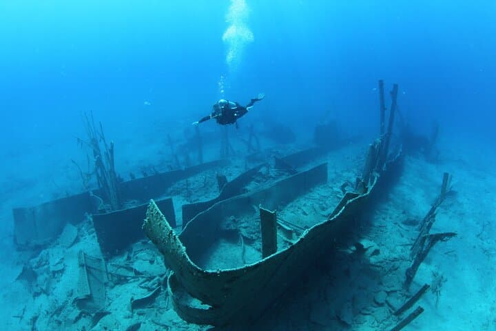 Scuba Diving in Chania, Crete — Elephant Cave & SS Minnewaska Wreck photo 3